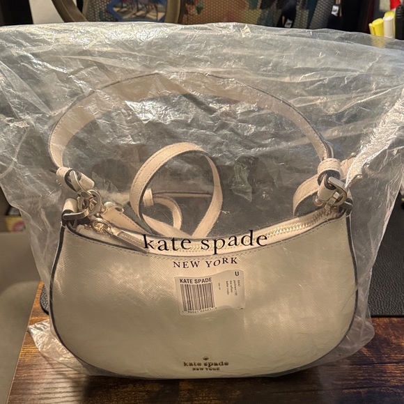 Kate Spade Ivory Shoulder Bag - Picture 5 of 6